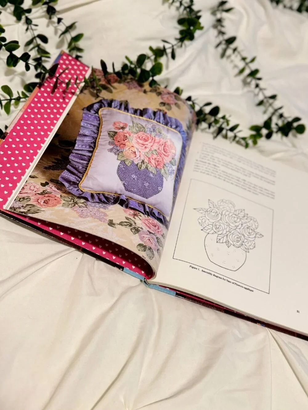 Romantic Patchwork & Quilting by Ciba Vaughan – Meredith Books Hardcover Guide